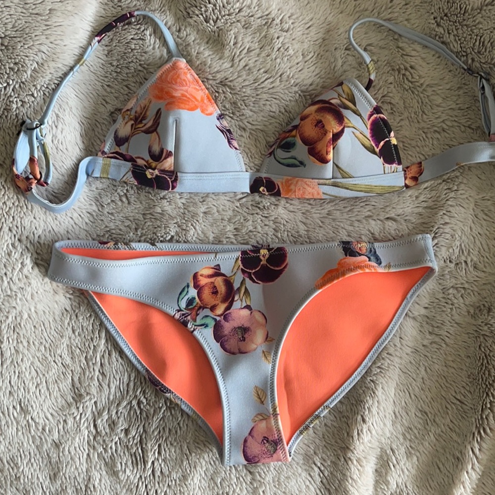 Triangl floral bikini